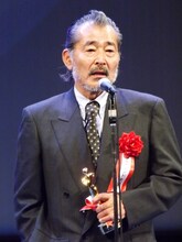 ダイヤモンド大賞を受賞した藤竜也。(c)日本映画批評家大賞