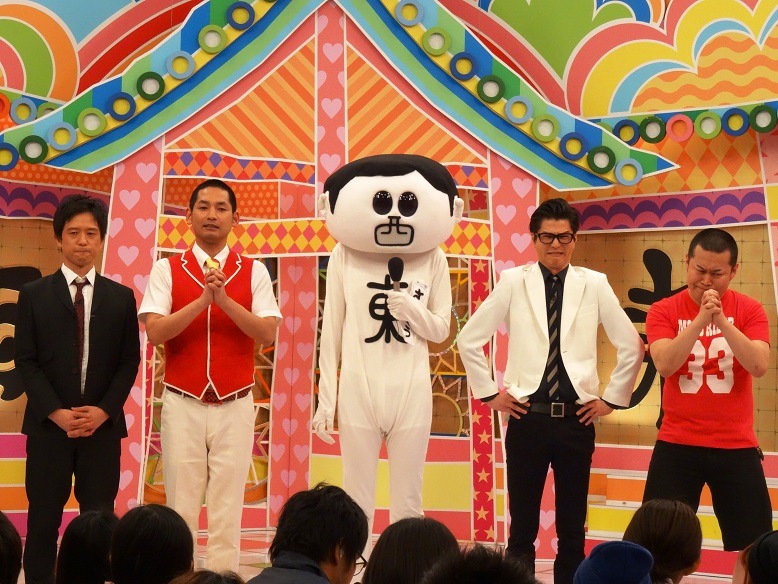「前略、西東さん」に出演するエルシャラカーニ（左）、モグライダー（右）ら。 (c)CTV