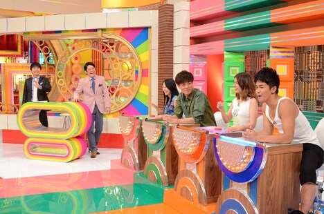 「QUIZ ハツダシ！」のワンシーン。(c)CTV