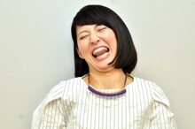 長澤まさみのモノマネを披露する福田彩乃。