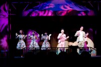 「東京03 FROLIC A HOLIC ラブストーリー『取り返しのつかない姿』」初日公演のワンシーン。