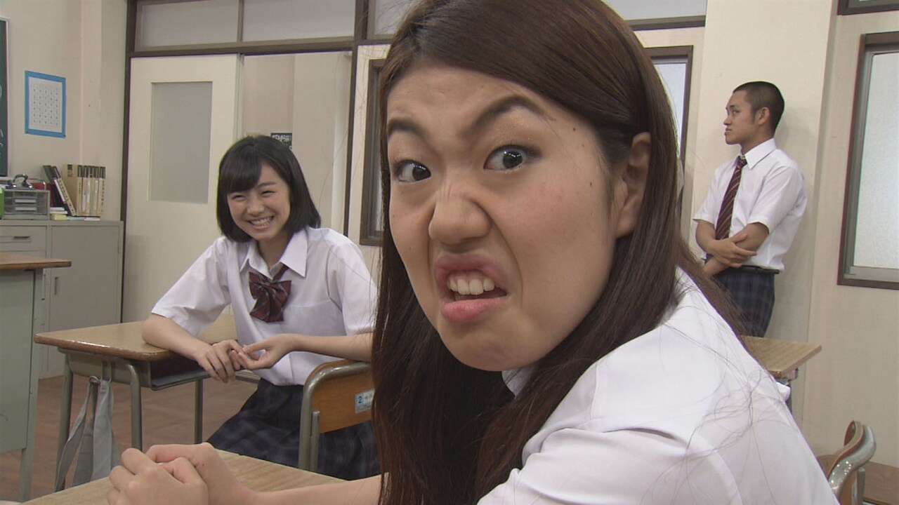 ウーマン村本が生放送で10代と議論、横澤夏子は性格ブス女子演じる