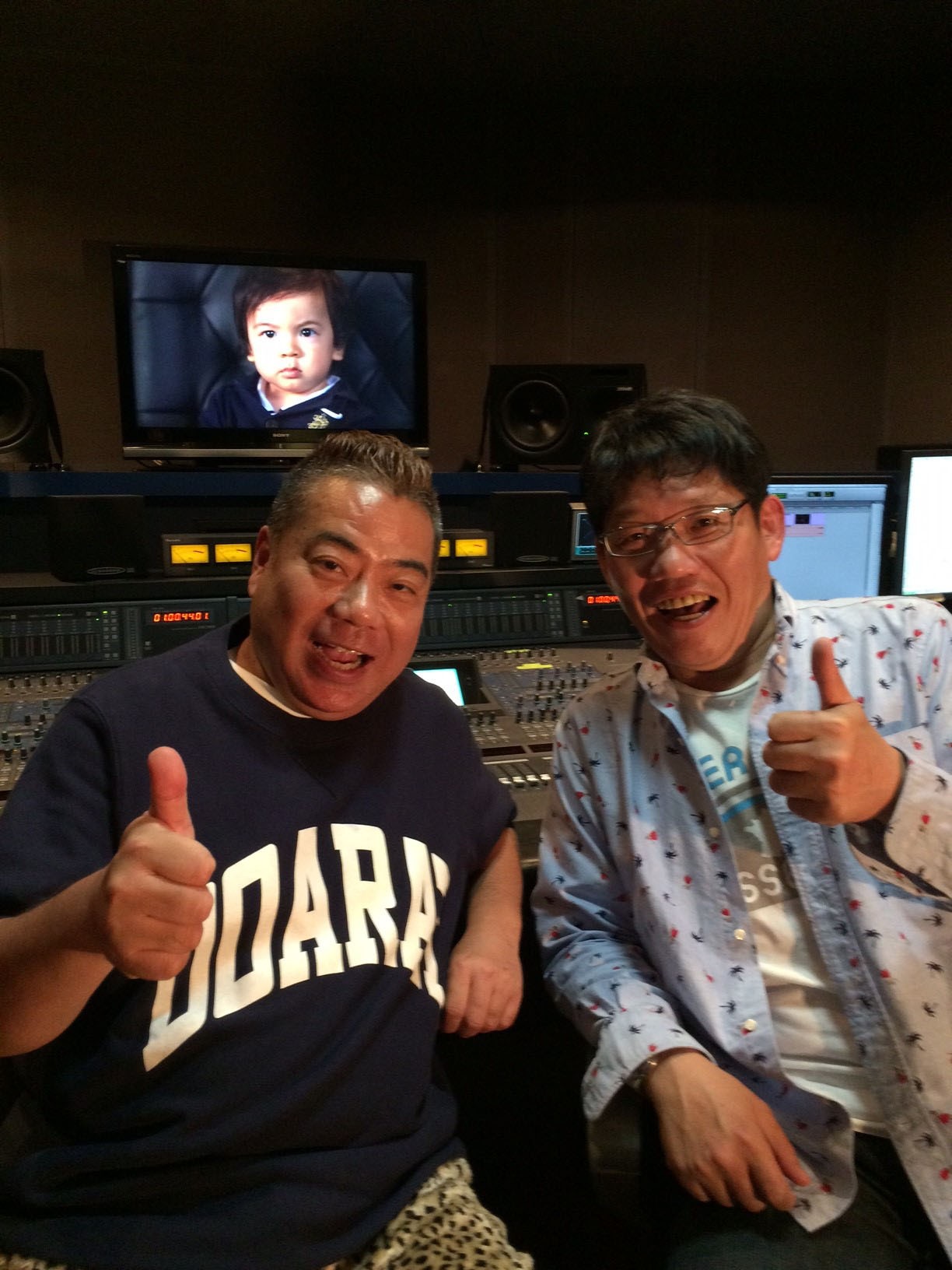 左から、出川哲朗とずん飯尾。(c)テレビ東京