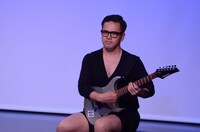 パワフルコンビーフ兼重演じる最強くん。