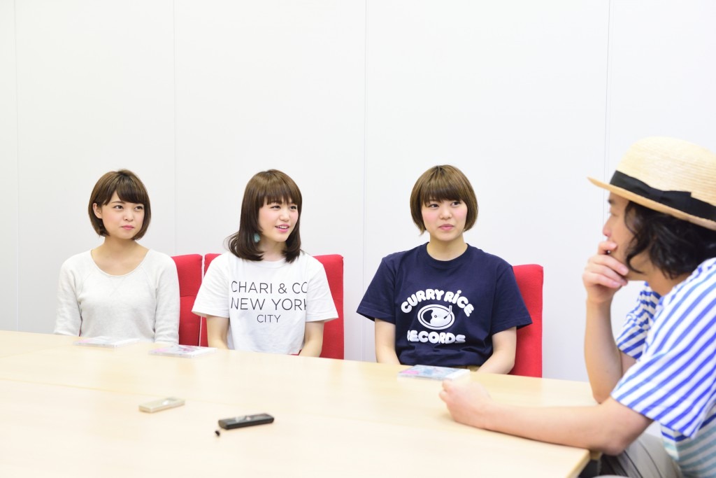 エレキコミックやついと、Negicco。