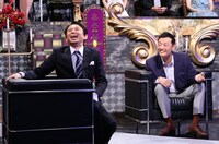 「有吉反省会」反省人の中田宏（右）。(c)日本テレビ