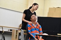 公開舞台稽古の様子。