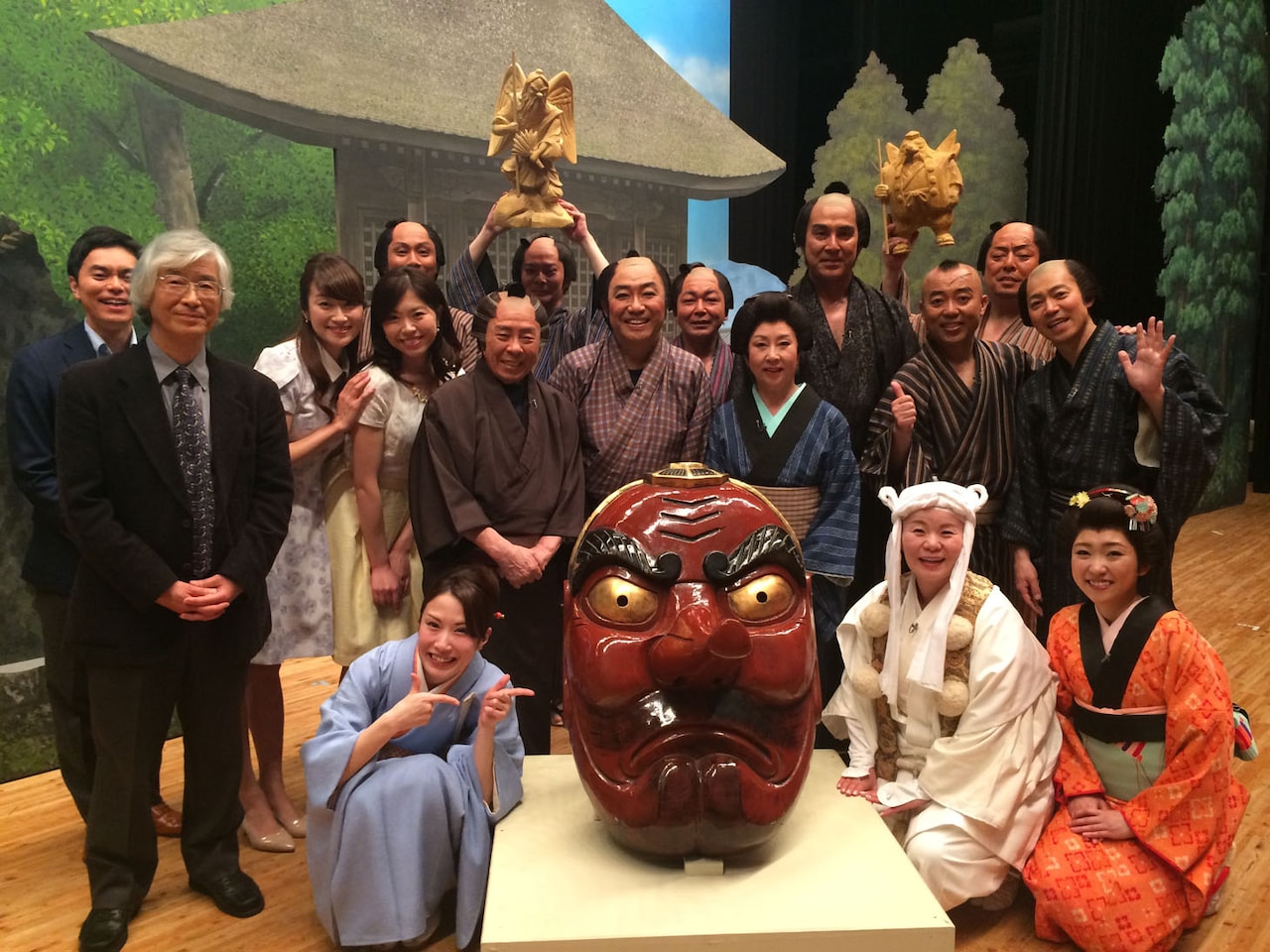 コロッケ「ごきげん歌謡笑劇団」3週連続、原口あきまさとモノマネ珍道中