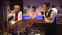 シリーズコント「BAR AKIRA（2）」(c)NHK
