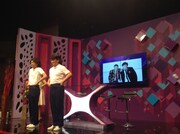 インドネシアの番組に出演するCOWCOW。