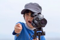 「なつやすみの巨匠」（能古島写真提供：福岡市 / Photo Fumio Hashimoto）