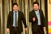 前説を務めるブルーリバー。