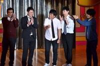 優勝を喜ぶギフト☆矢野（中央）。