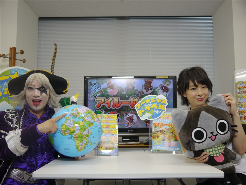 左からゴー☆ジャスと酒井瞳（アイドリング!!!）。