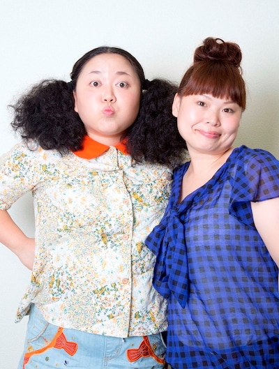 ニッチェ。左から江上敬子、近藤くみこ。