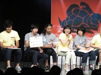 エキシビションマッチの様子。