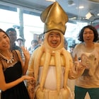 イカ大王、スペイン坂に現る!マンボウやしろに懇願しデビュー曲オンエア