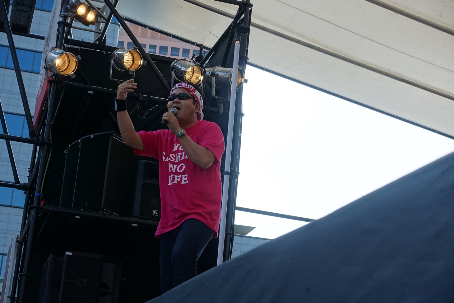 DVD「ゴリパラ見聞録 Vol.3」発売記念イベントの様子。(c)テレビ西日本