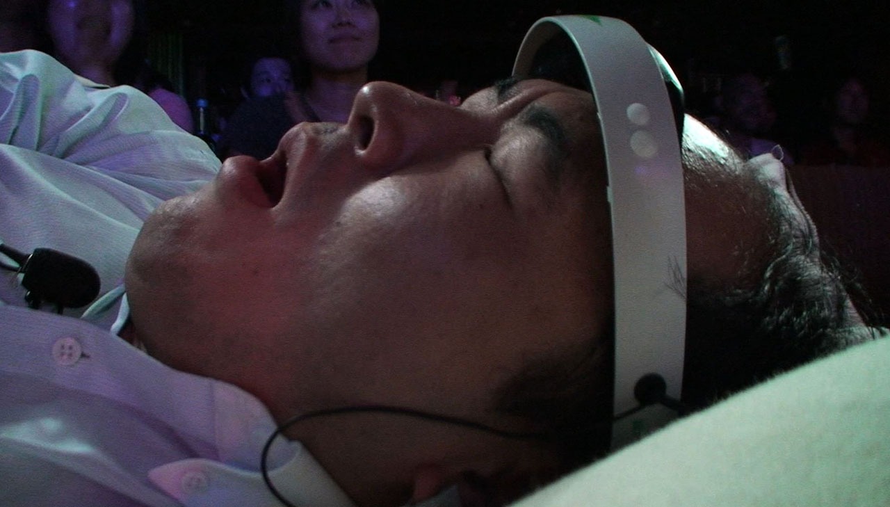 「ベツカク」のワンシーン。