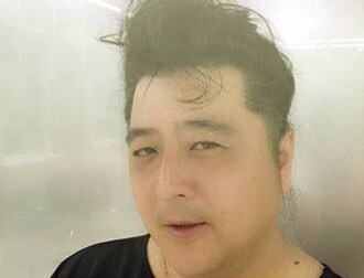 実験途中の長州小力。