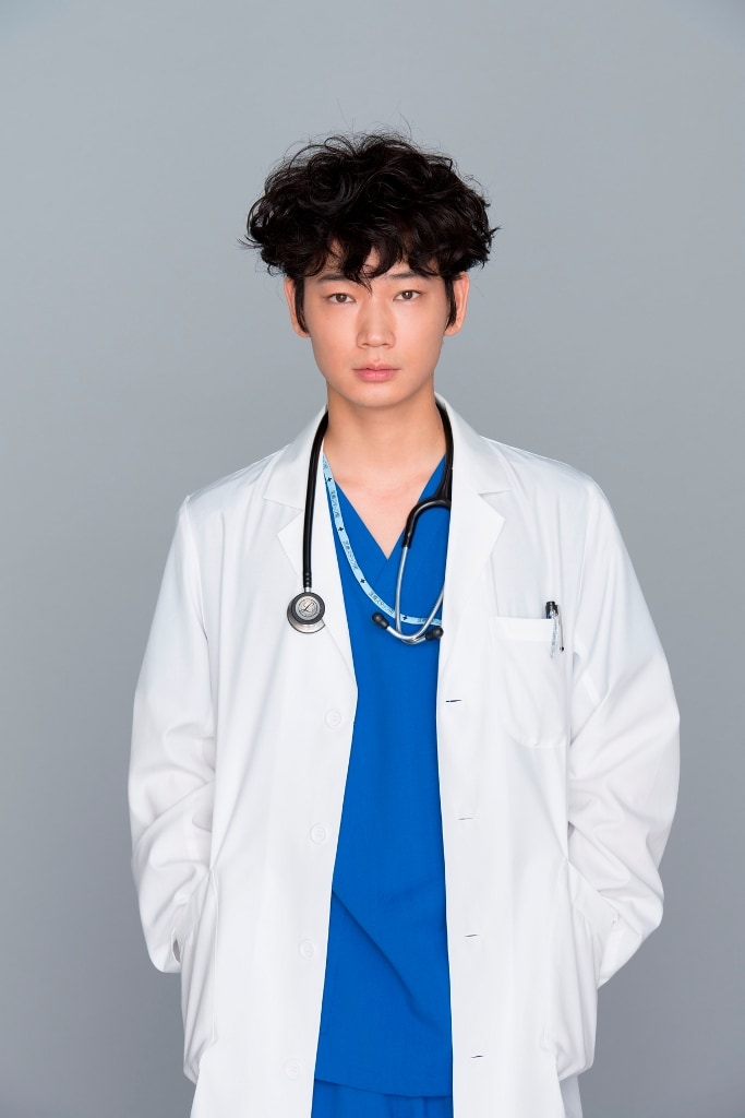 【美品】未開封あり 全巻セット コウノドリ 綾野剛 美品】未開封あり 全巻セット コウノドリ 綾野剛