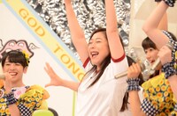 エビ中とのライブMCに挑戦する椿鬼奴。