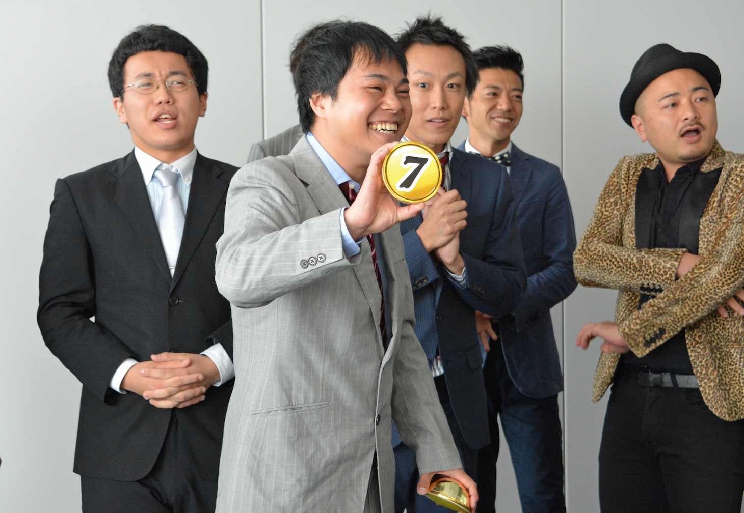 7番を引いた中山功太。