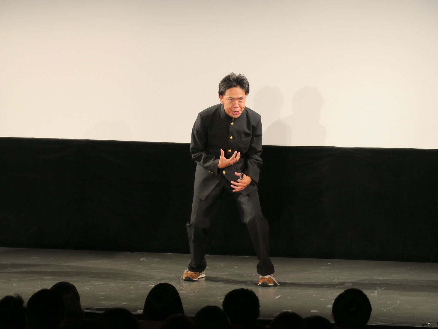 池崎守