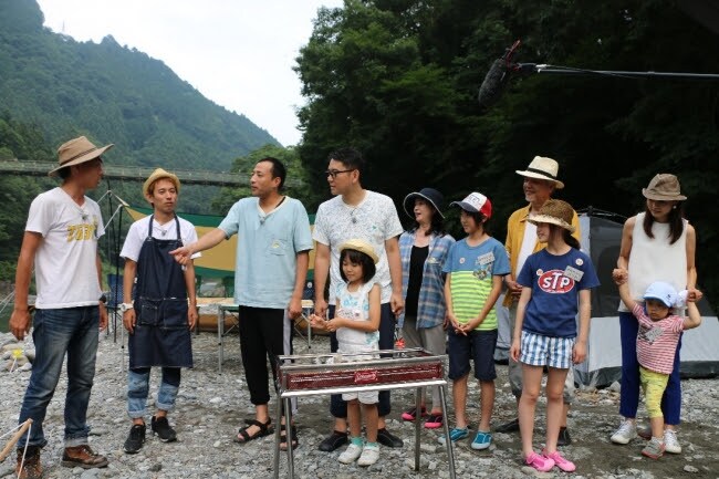 「孫のためのJBナイツ」のワンシーン。 (c)BS12ch TwellV