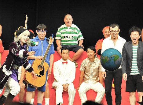 地球儀を追いかけるゴー☆ジャス。