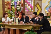 左からなるみ、鈴木奈々、哀川翔、杉村太蔵、メッセンジャー黒田。 (c)読売テレビ