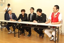 「もしも『THE MANZAI』決勝最後の3組にレイザーラモン、スパローズ、エルシャラカーニが残ったら」に向けて意気込みを語る出演者たち。