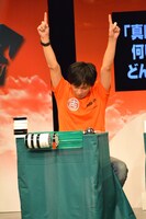 「強制BET大喜利」で優勝した次長課長・井上。