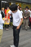 くじを引く馬鹿よ貴方は・新道。