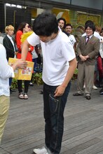 くじを引く馬鹿よ貴方は・新道。