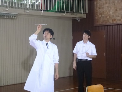 「いきなり！黄金伝説。」に出演する（左から）よゐこ有野、ココリコ田中。