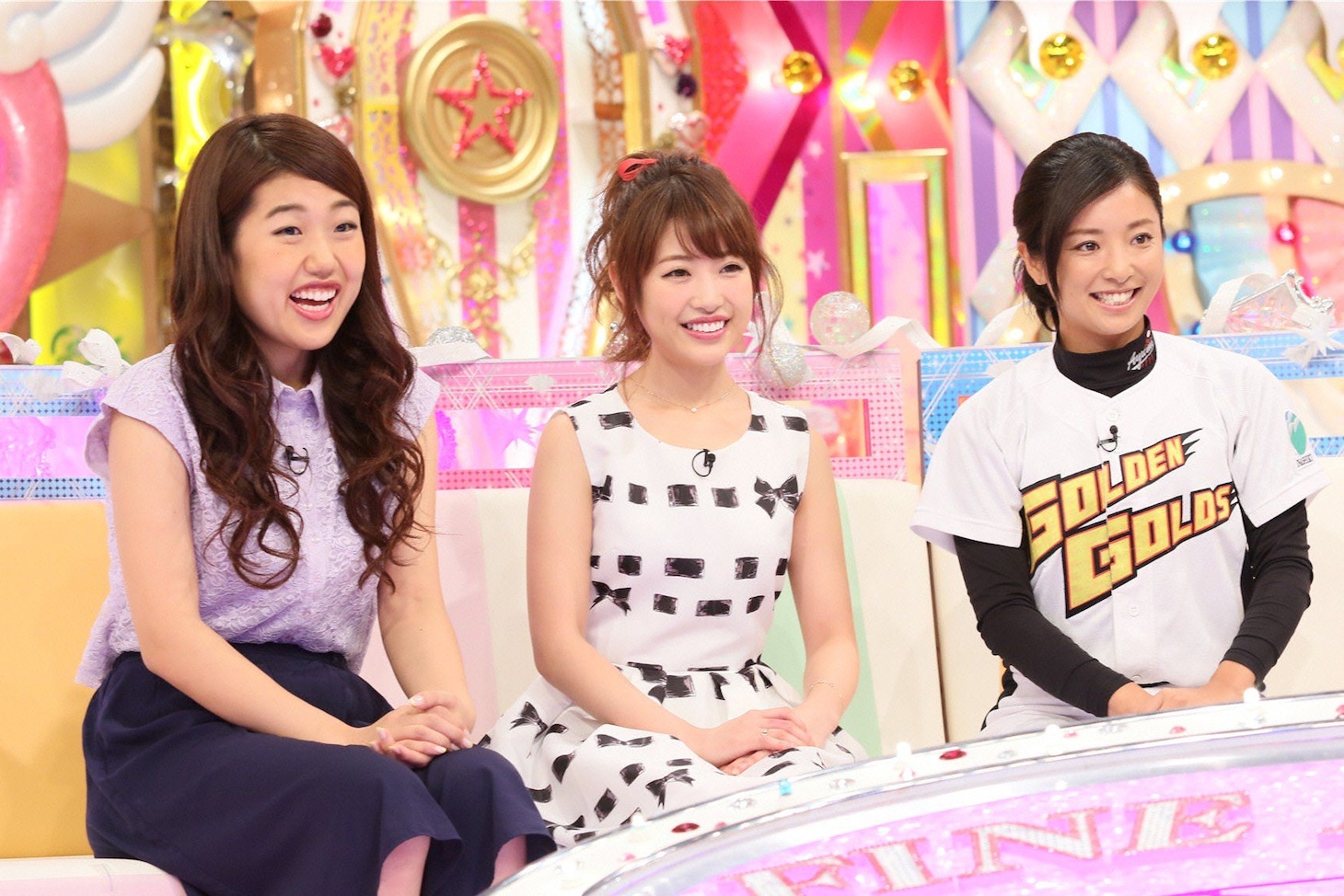 「淳が泊まってジャッジ!! ホントはイイ女GP」に出演する（左から）横澤夏子、舟山久美子、片岡安祐美。(c)テレビ朝日