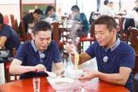 （左から）爆笑問題・太田、くりぃむしちゅー上田。(c)CTV