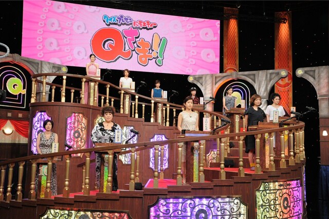 「Qさま!!」3時間SPに出演する「アダルト美人妻」たち。(c)テレビ朝日