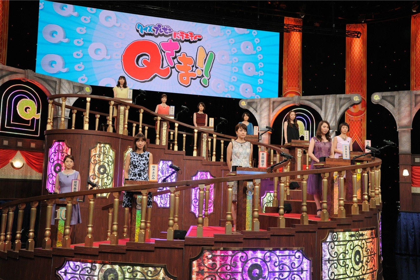「Qさま!!」3時間SPに出演する「ヤング美人妻」たち。(c)テレビ朝日