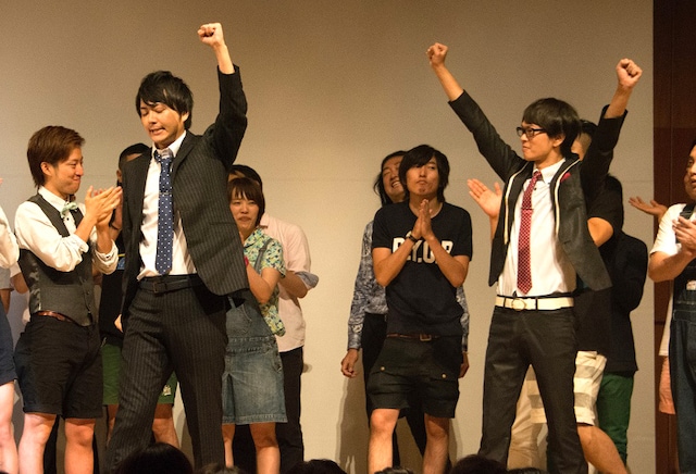 昨年開催された「ホリプロ2015ガチバトル！」の様子。