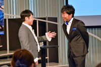 （左から）NON STYLE井上、スピードワゴン小沢。