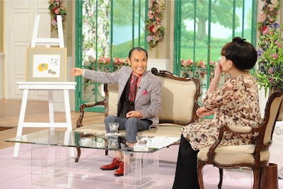 「徹子の部屋」に出演する片岡鶴太郎（左）。(c)テレビ朝日