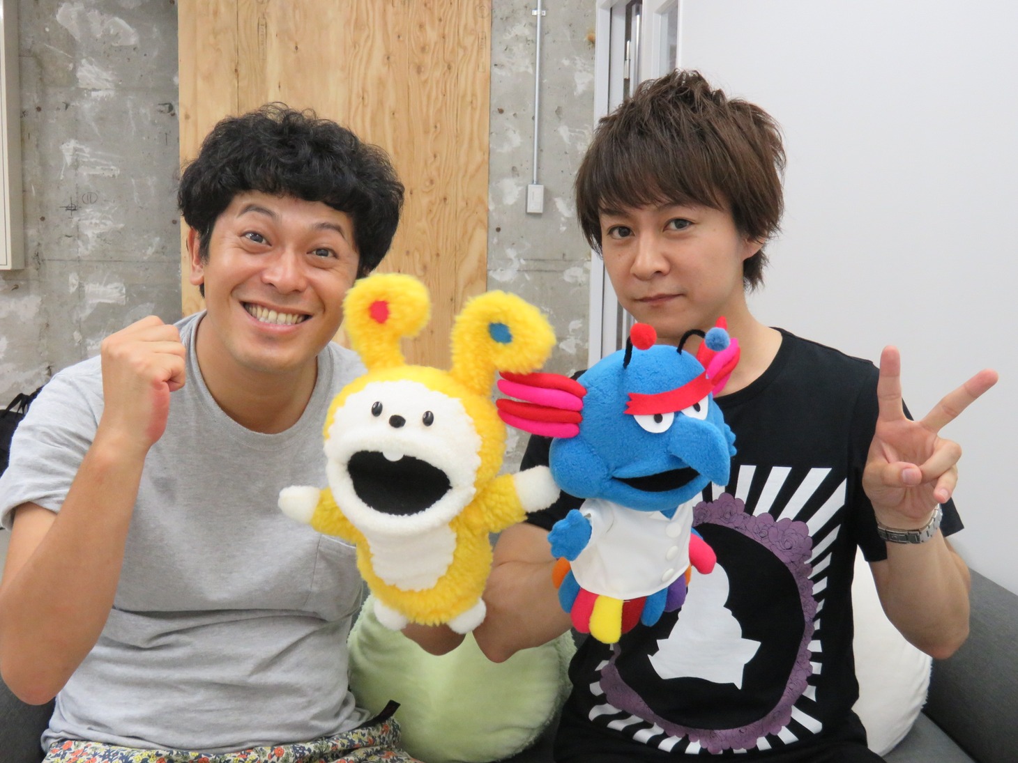 パップくんの声を演じるちゅうえいと、ペロポン博士の声を演じる瀧上（左から）。