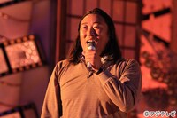 ロバート秋山 (c)フジテレビ