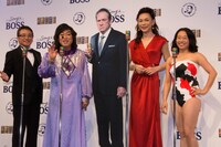 BOSS新CM発表会に登場した赤坂泰彦、コロッケ、ミッツ・マングローブ、いとうあさこ（左から）。