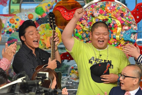 月間チャンピオン大会で優勝した瞬間のANZEN漫才。