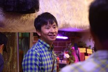 初日の撮影に臨むオードリー若林。