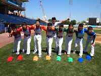 「第35回全国高等学校クイズ選手権」アメリカラウンドの様子。（c)NTV