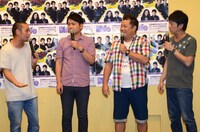 左から、千鳥、ブラックマヨネーズ。